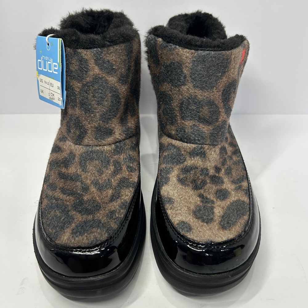 Hey Dude Youth Leopard Black Faux Fur Boots Kids Size 4 Brand New With Tags - Picture 2 of 15